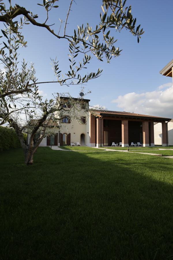 Agriturismo Casaquindici Appartamenti Sommacampagna Kültér fotó