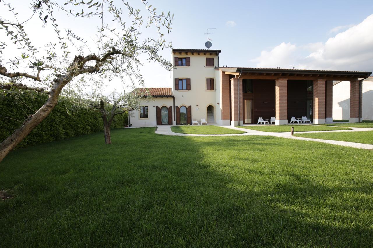 Agriturismo Casaquindici Appartamenti Sommacampagna Kültér fotó