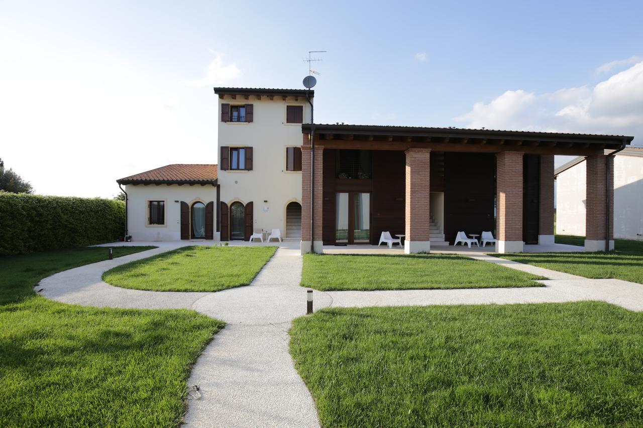 Agriturismo Casaquindici Appartamenti Sommacampagna Kültér fotó